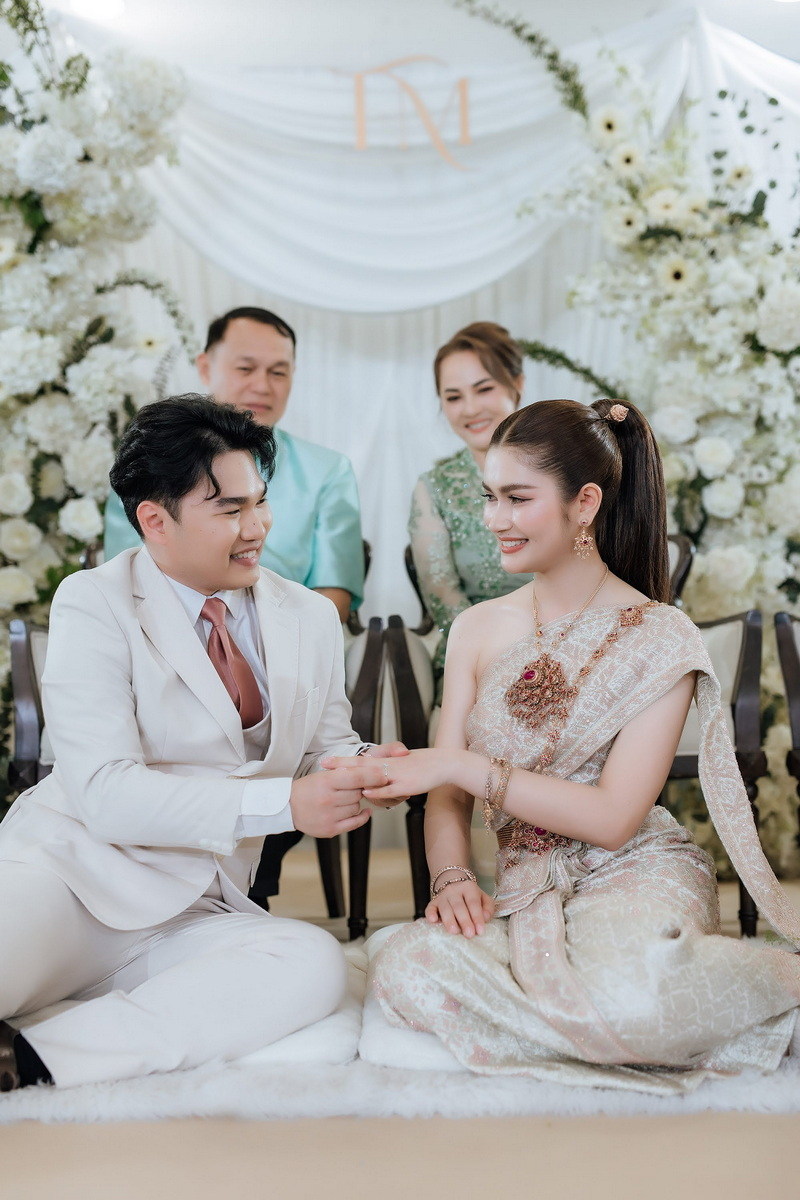 Thai Wedding gallery image 2